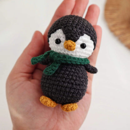 Crochet Mini Penguin Amigurumi Keychain - Eazzy Store