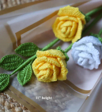 3 PCs Handcrafted Crochet Rose Bouquet - Eazzy Store